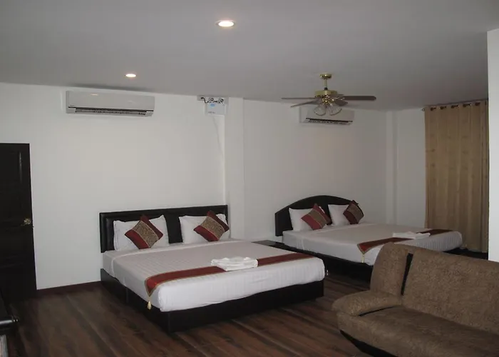 Qg Hotel 2*