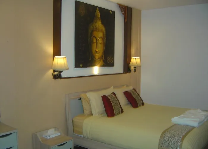 Qg Hotel 2*